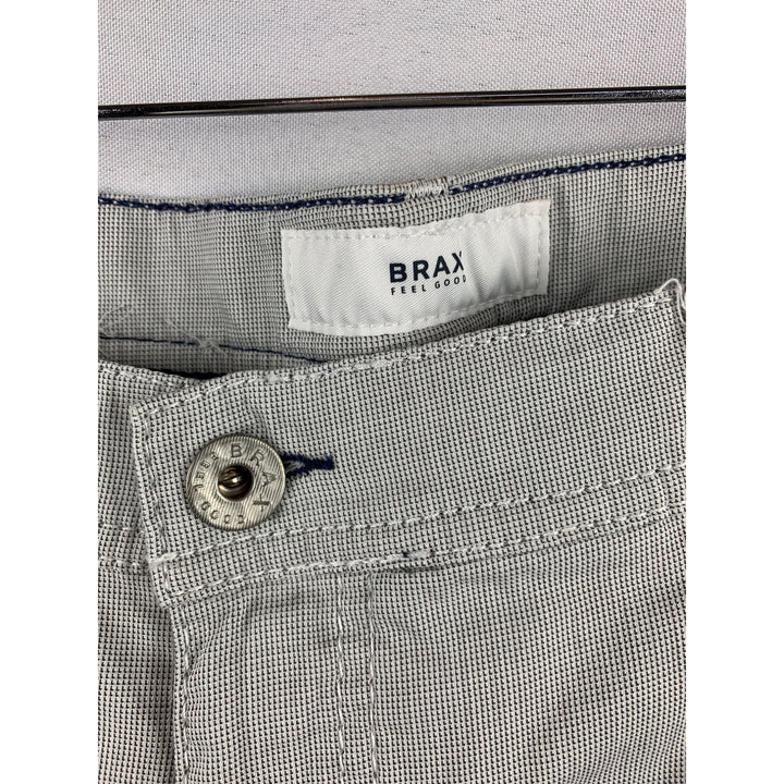 Brax Cooper Fancy Regular Fit Lightweight Textured Mens Pants In Soft Gray Fabric