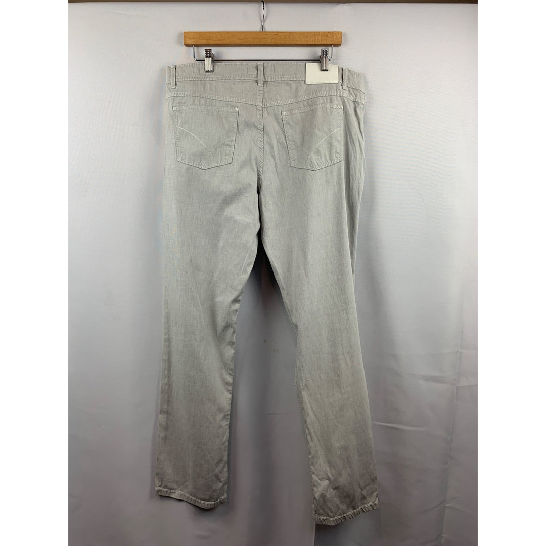 Brax Cooper Fancy Regular Fit Lightweight Textured Mens Pants In Soft Gray Fabric