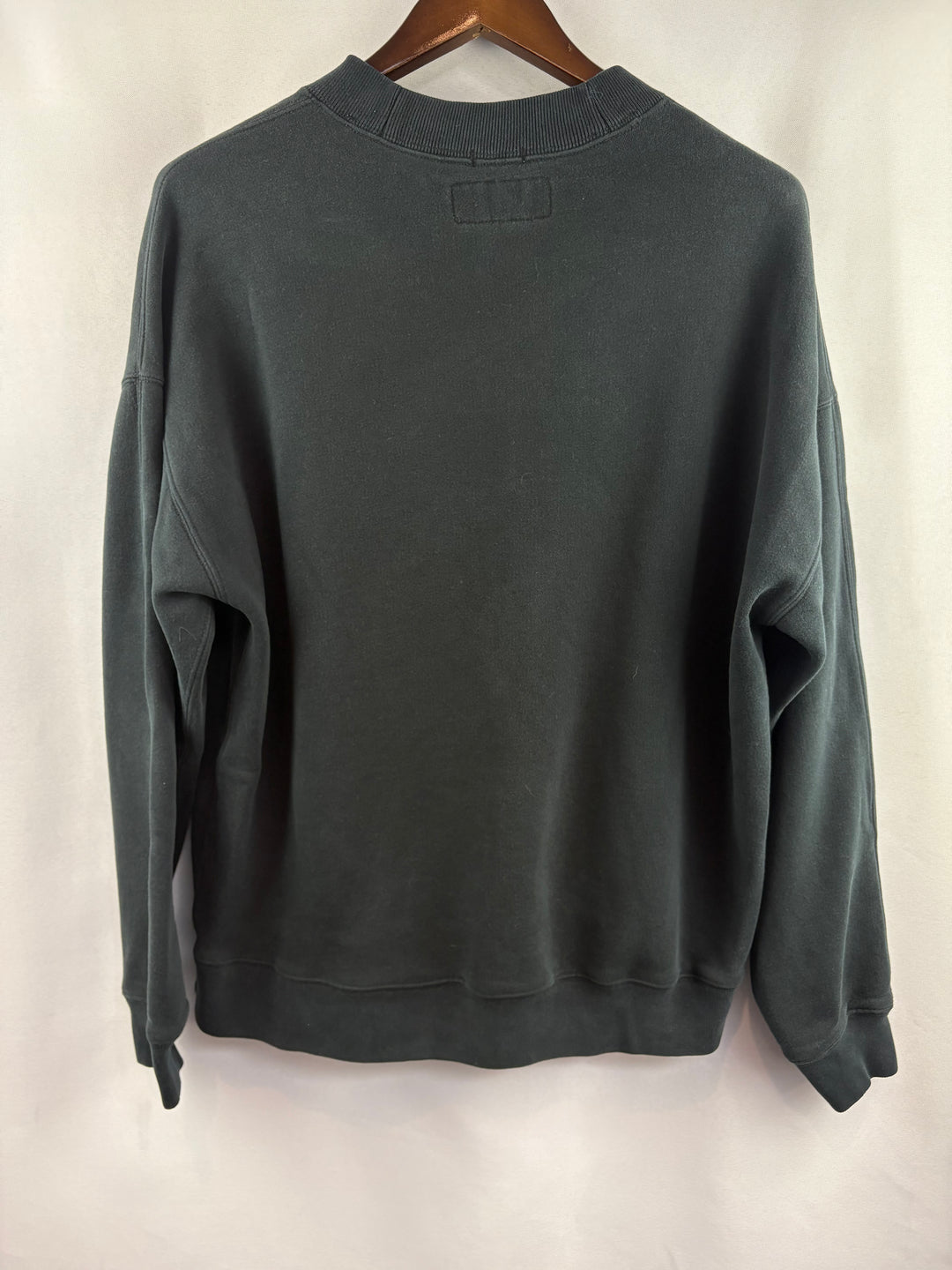 Men’s Abercrombie & Fitch Medium Black Oversized Crewneck