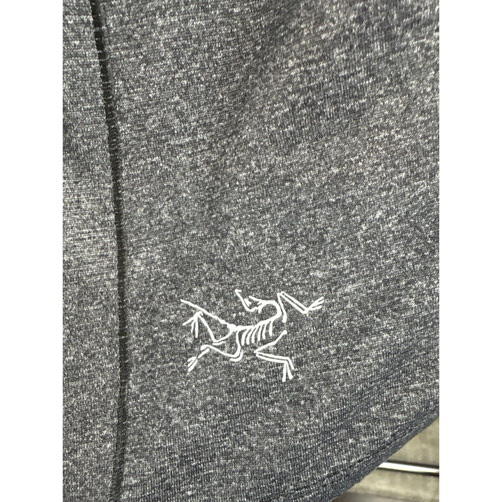 Women’s Arc’Teryx Small Dark Heather Gray Long Sleeve Sports Shirt