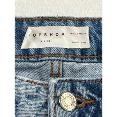 Women’s TopShop Light Wash Denim Distressed A-Line Jean Shorts Sz 4