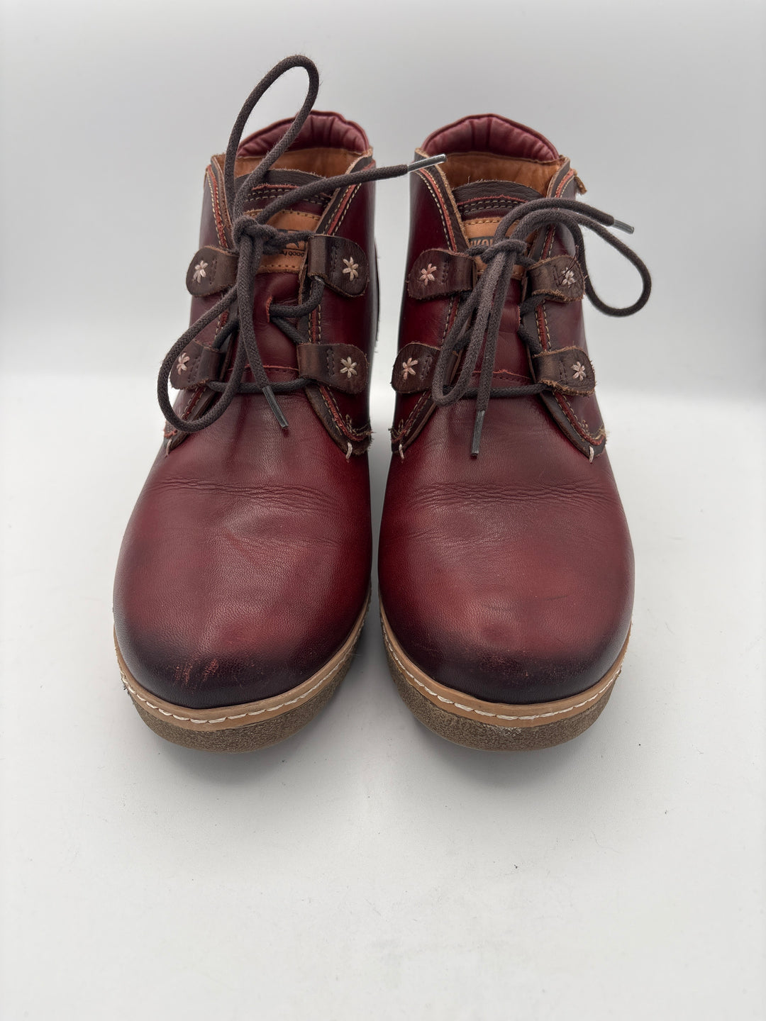 Women’s Pikolinos Size 9.5 Cherry Red Wedged Ankle Boots