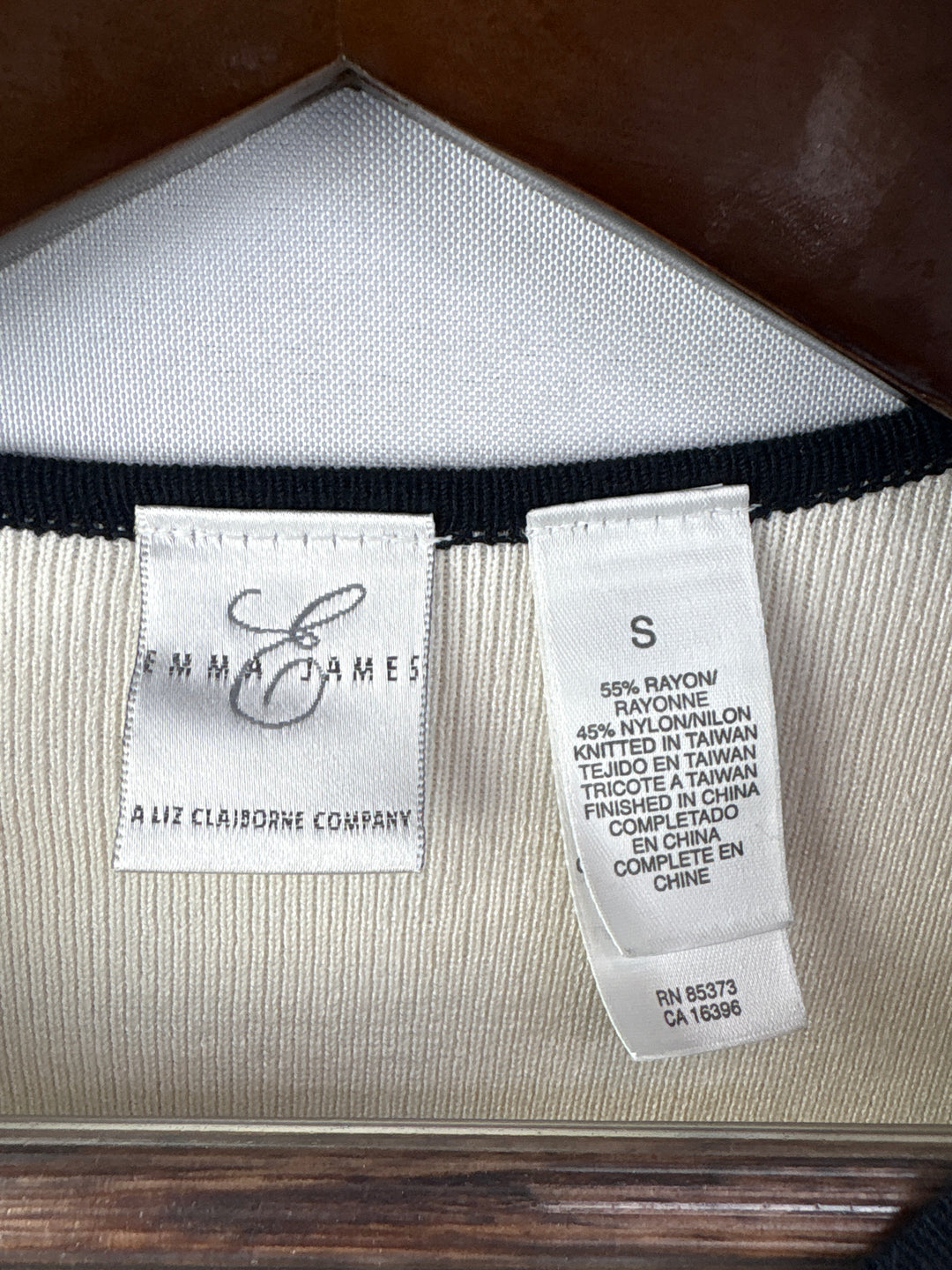 Women’s Emma James Small Black, Beige &amp; Cream Patterned Sweater