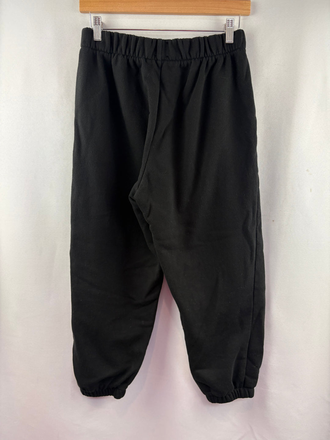 Women’s GAP Medium Black Sweatpants