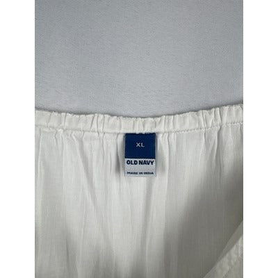 Women’s Old Navy Size XL White Maxi Sundress.