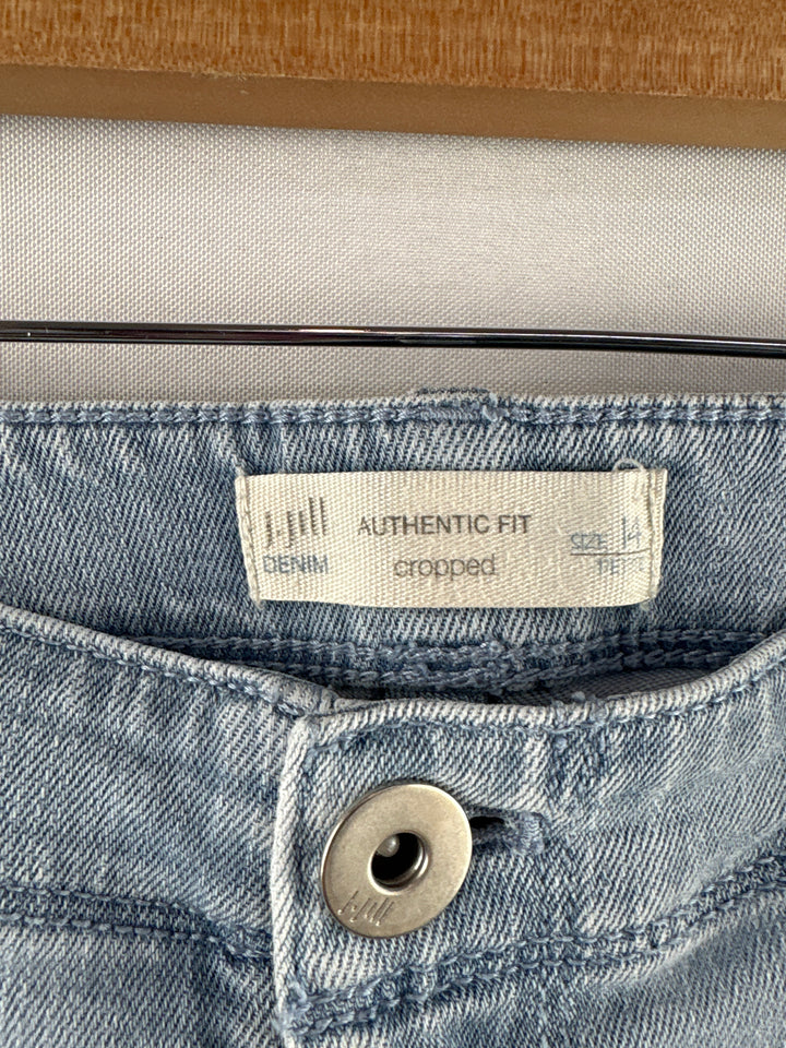 Women’s J.Jill Size 14 Light Washed Blue Denim Capris