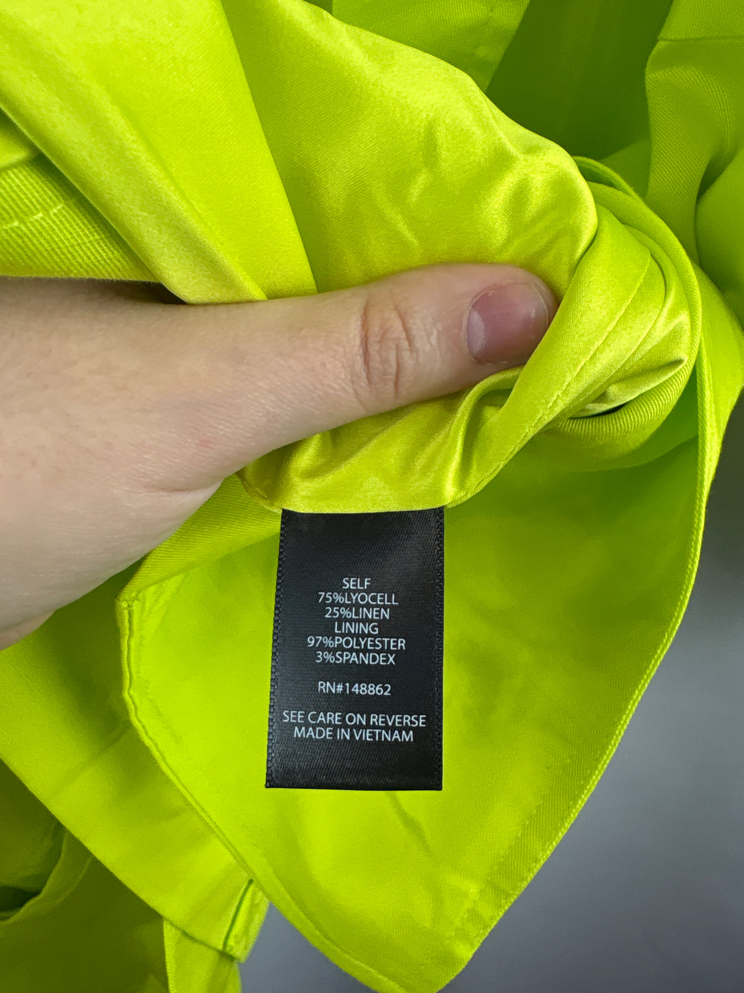 Women’s Studio Torrid Size 1 Highlighter Green Blazer