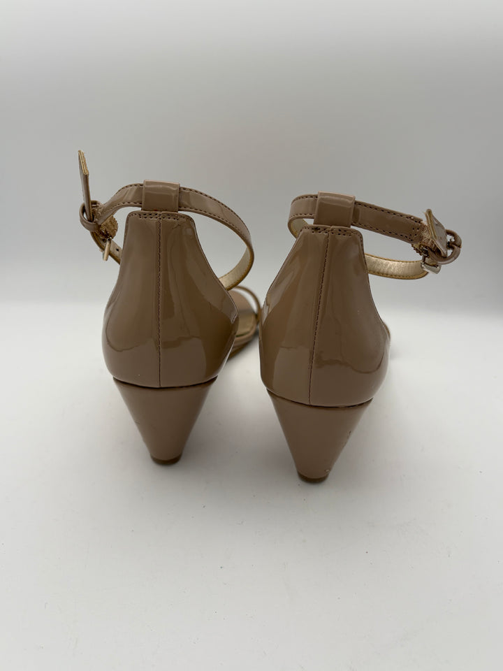 Women’s Bandolino Size 8.5 Nude Patent Leather Sandal Wedges