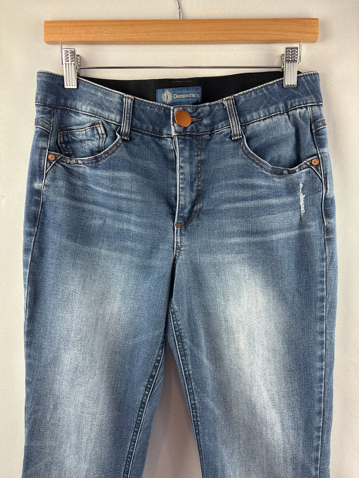 Women’s Democracy Size 8P Blue BootCut Jeans