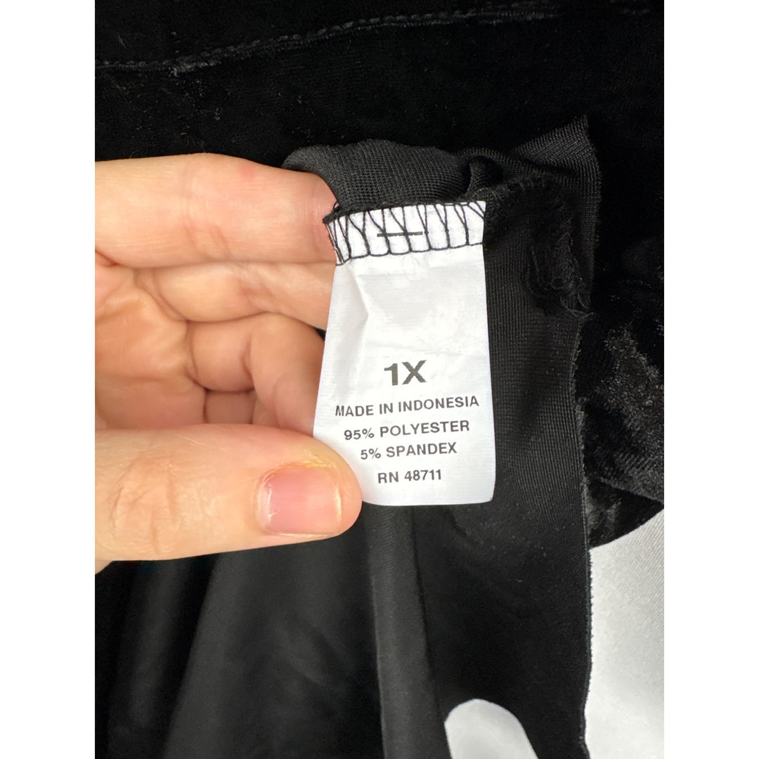 Women’s Falls Creek 1X Black Velvet T-Shirt with Breast Pocket