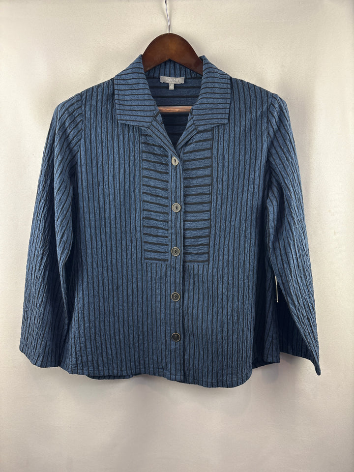 Women’s Habitat XS Dark Blue &amp; Black Striped Button Up