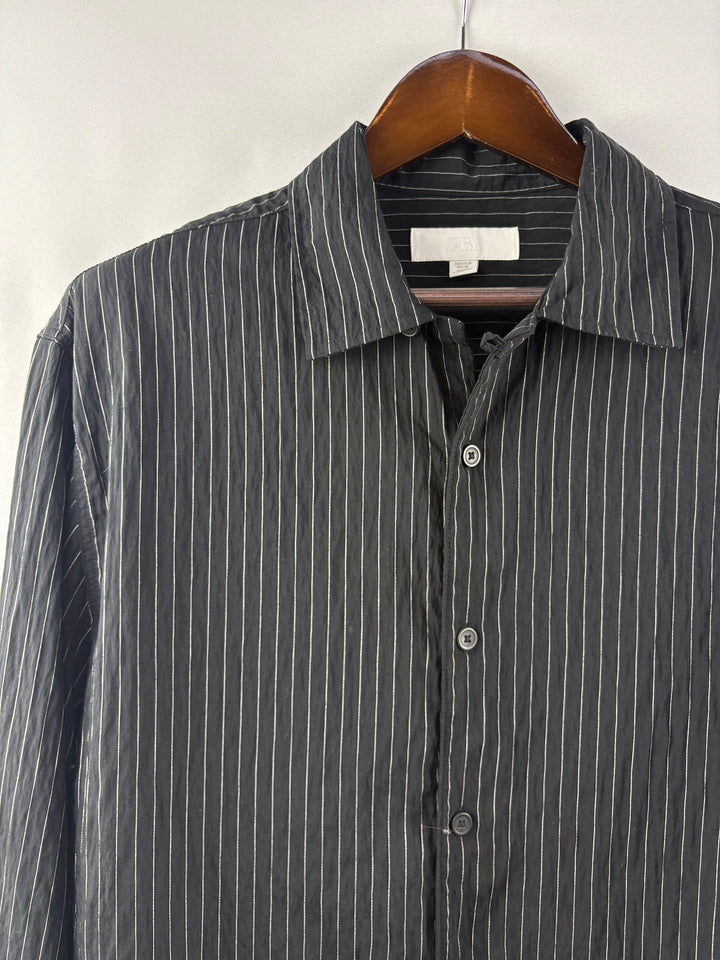 Women’s Zara Medium Black w/ White Stripes Button Up