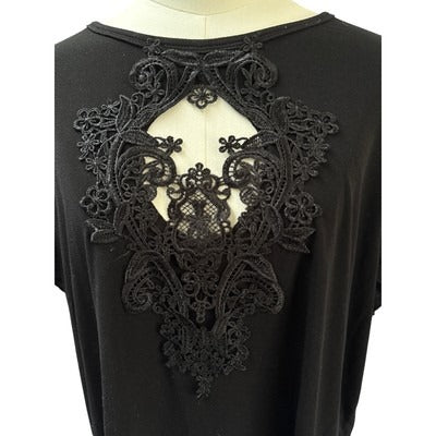 Women’s Sweet Rain Black Flor Patterned Keyhole T-Shirt Sz 3X