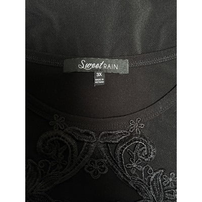 Women’s Sweet Rain Black Flor Patterned Keyhole T-Shirt Sz 3X