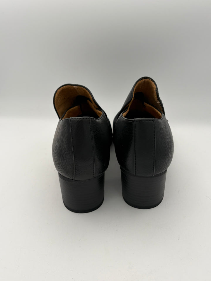 Women’s Natural Soul Size 8.5 Black Leather Heeled Mules