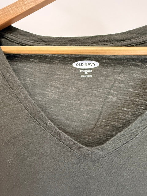 Old Navy EveryWear V‑Neck T‑Shirt Size XL