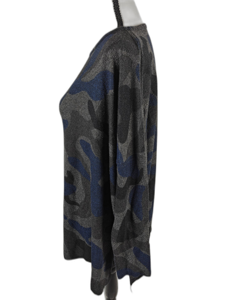Women’s Go Couture Camo Tunic Sweater Blue Gray Size Medium