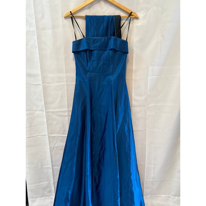 Women’s ROBERTA Blue Sleeveless Prom Dress Sz 5/6