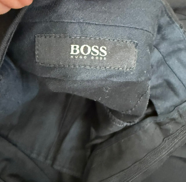 BOSS Black Dress Slacks – Size 34, Inseam 30