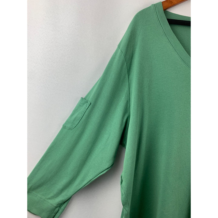 Women’s Fresh Produce Green V Neck Long Sleeve with Pocket Size 2X