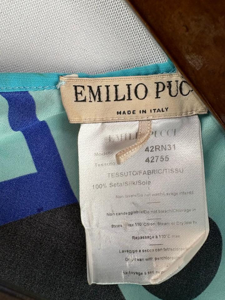 Women’s Emilio Pucci Size 8 Blue, White & Green Patterned Blouse