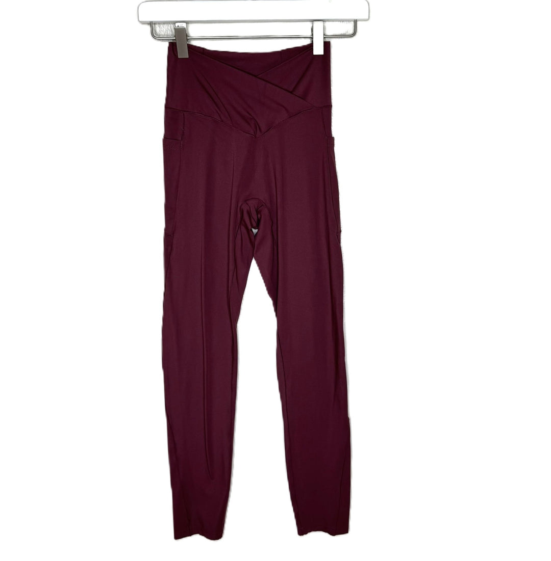 NWT Women's Halara Burgundy Colored 7/8 Length Athletic Leggings, Size Small