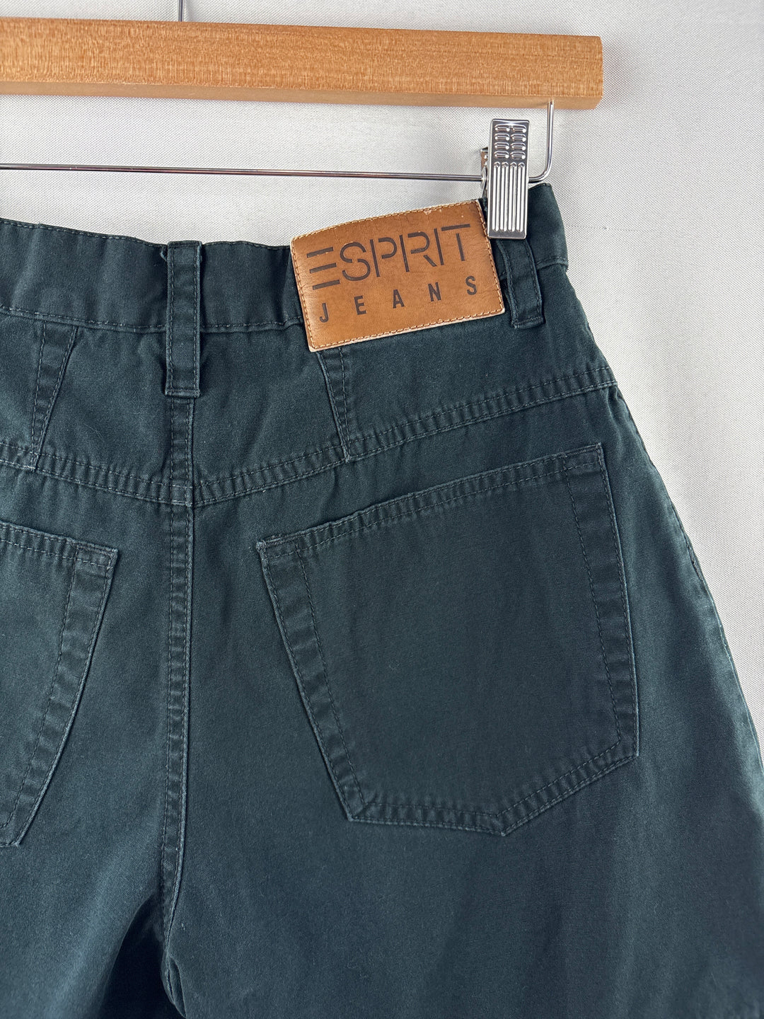 Women’s Esprit Size 5/6 Black High-Waisted Mini Shorts