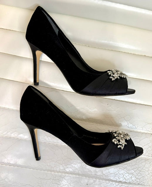 Nina Black Velour Jeweled Peep-Toe Heels Sz7