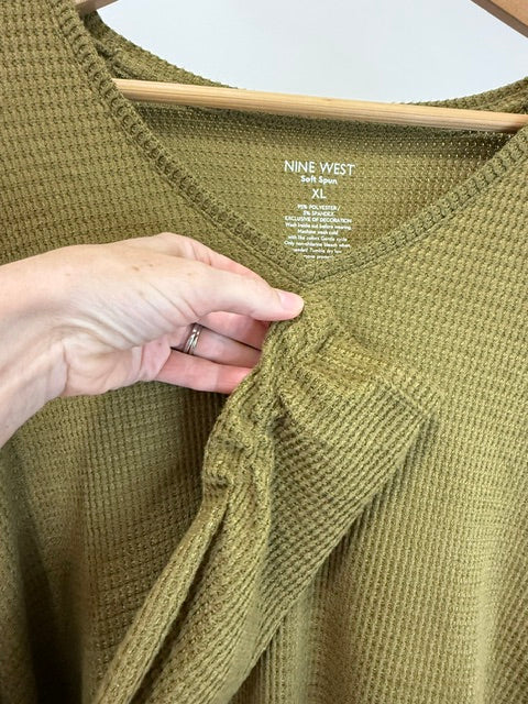 Nine West Soft Spun Waffle Knit V‑Neck Shirt – Olive – Size XL