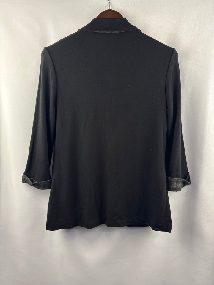Women’s Tart Medium Black Buttoned Blazer