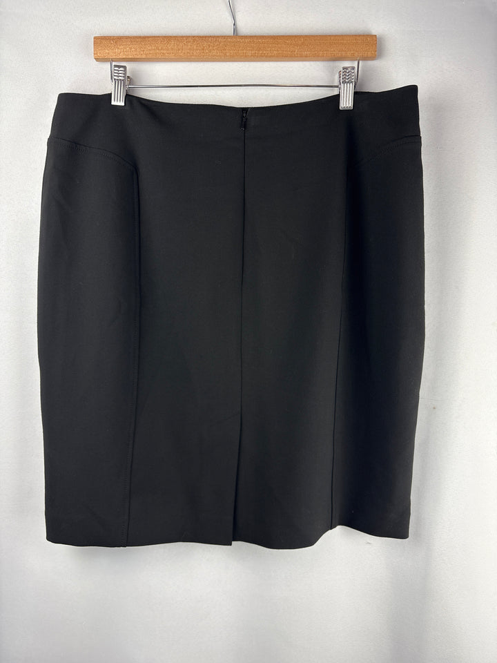 Women’s Halogen Size 16 Black Pencil Skirt