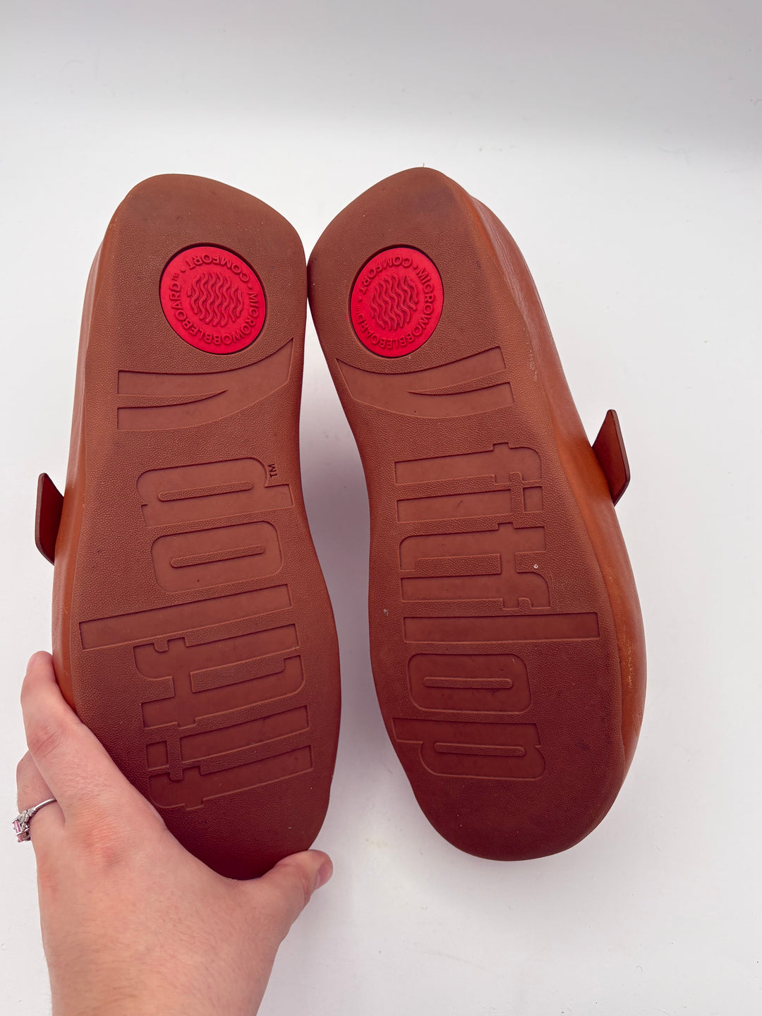 Women’s FitFlop Size 8.5 Medium Brown Clogs w/ Buckle Detail