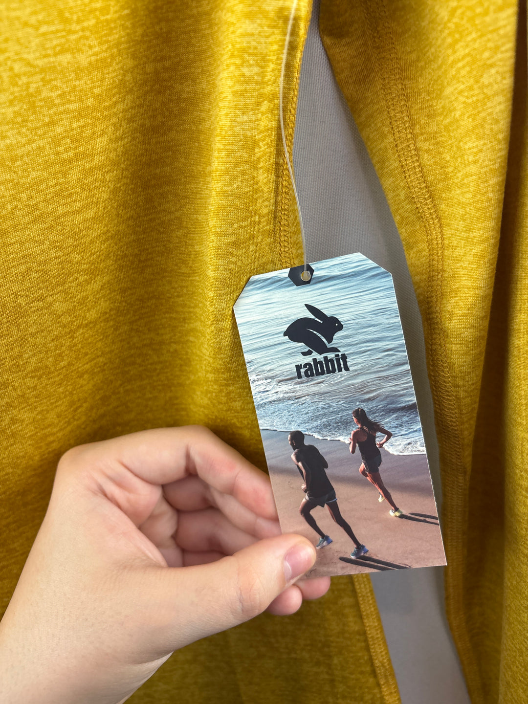 Women’s Rabbit Small Mustard Long Sleeve Active Shirt
