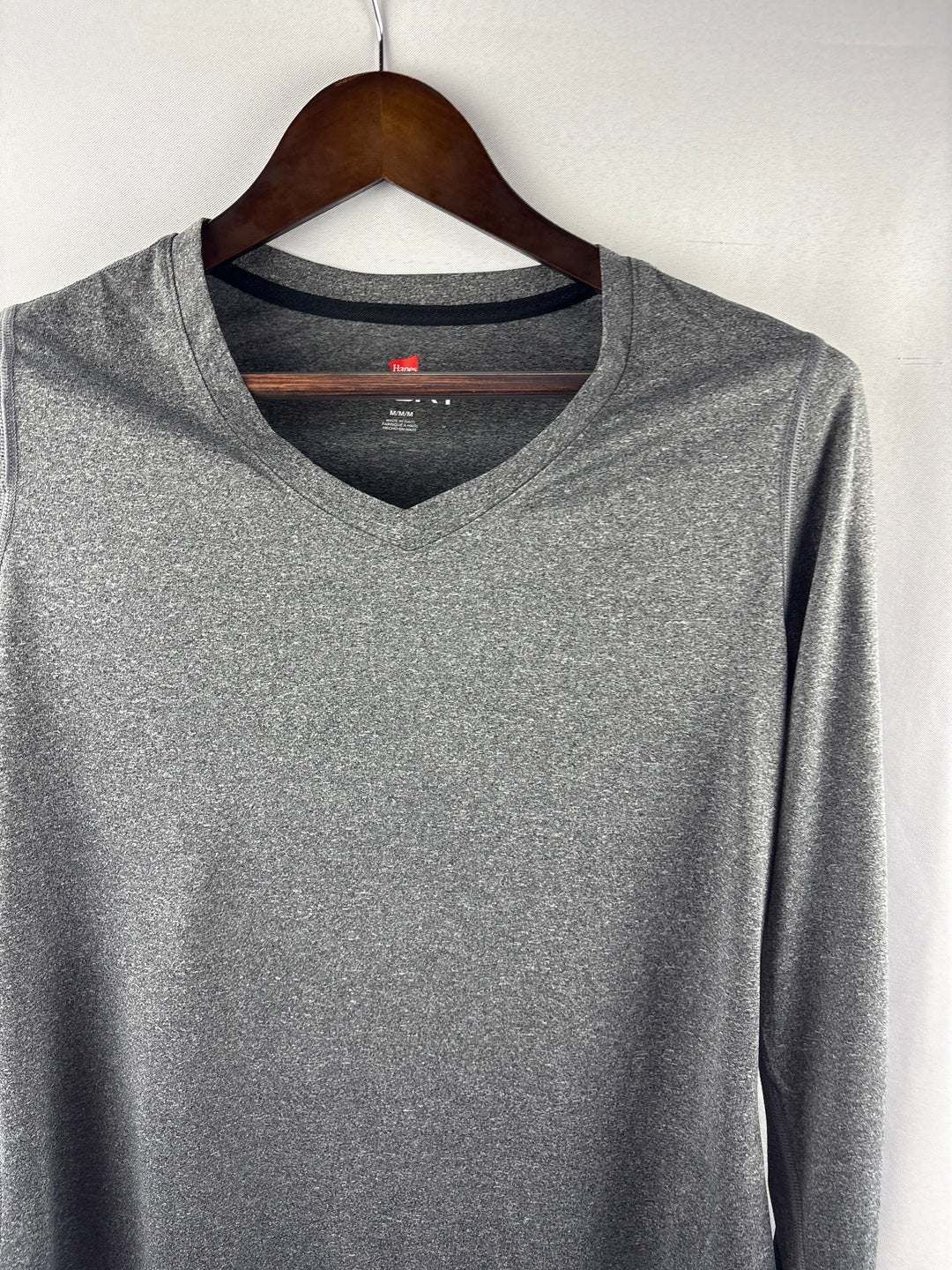 Women’s Hanes Sports Medium Heather Gray Long Sleeve Shirt