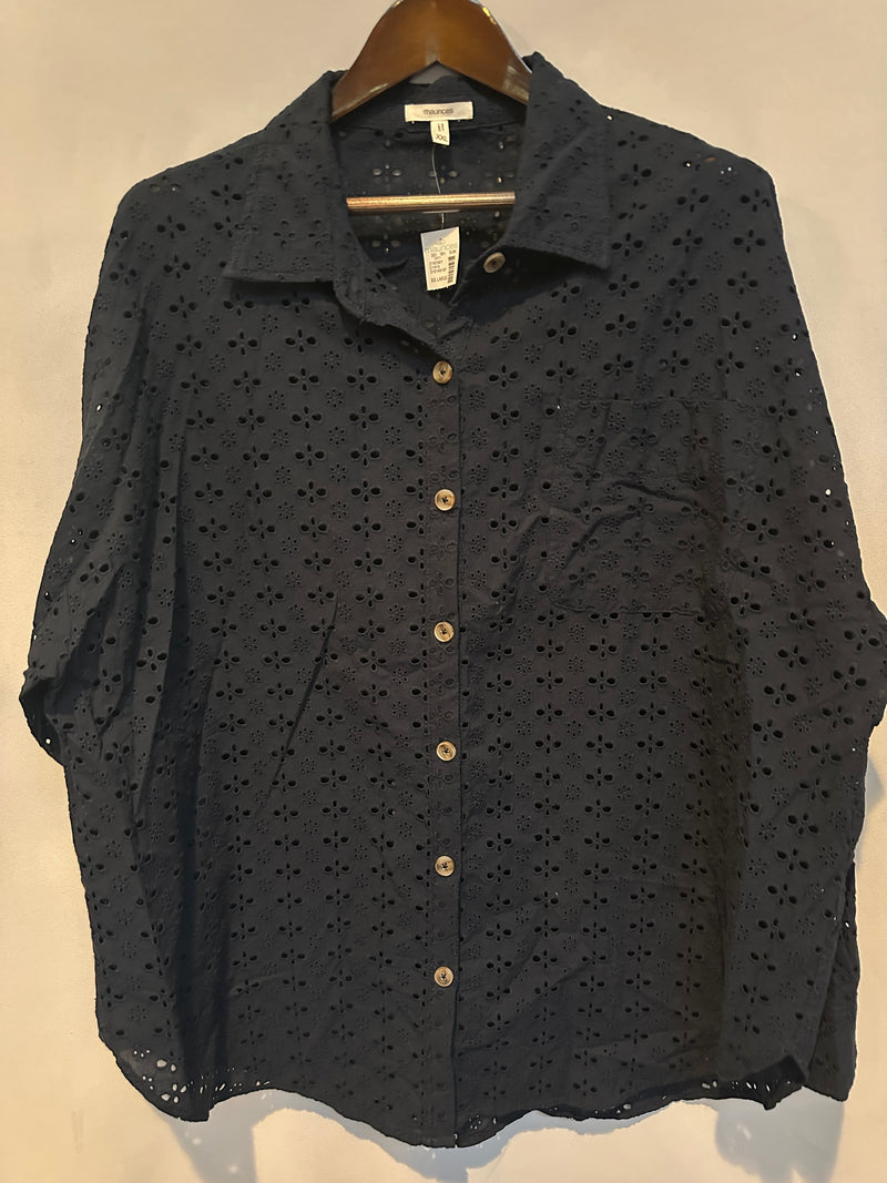 Women’s Maurices Navy Blue Eyelet Button Down Size XXL
