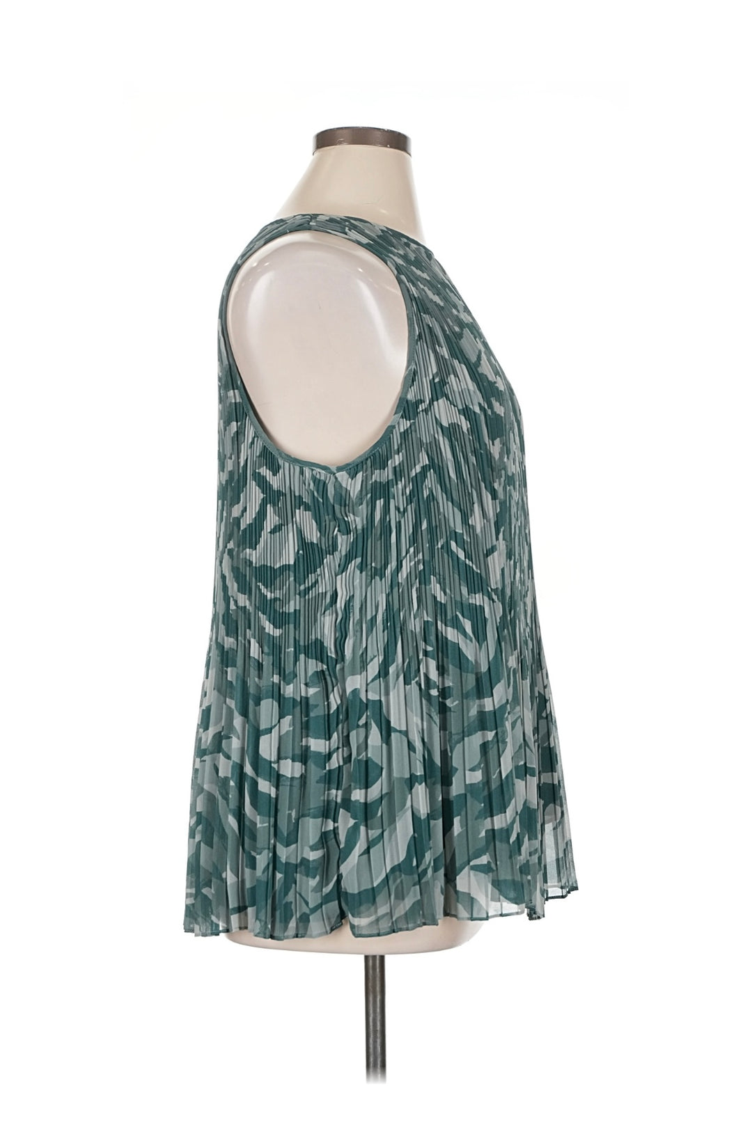 Halogen Teal Abstract Print Lightweight Pleated Sleeveless Blouse Size 1X