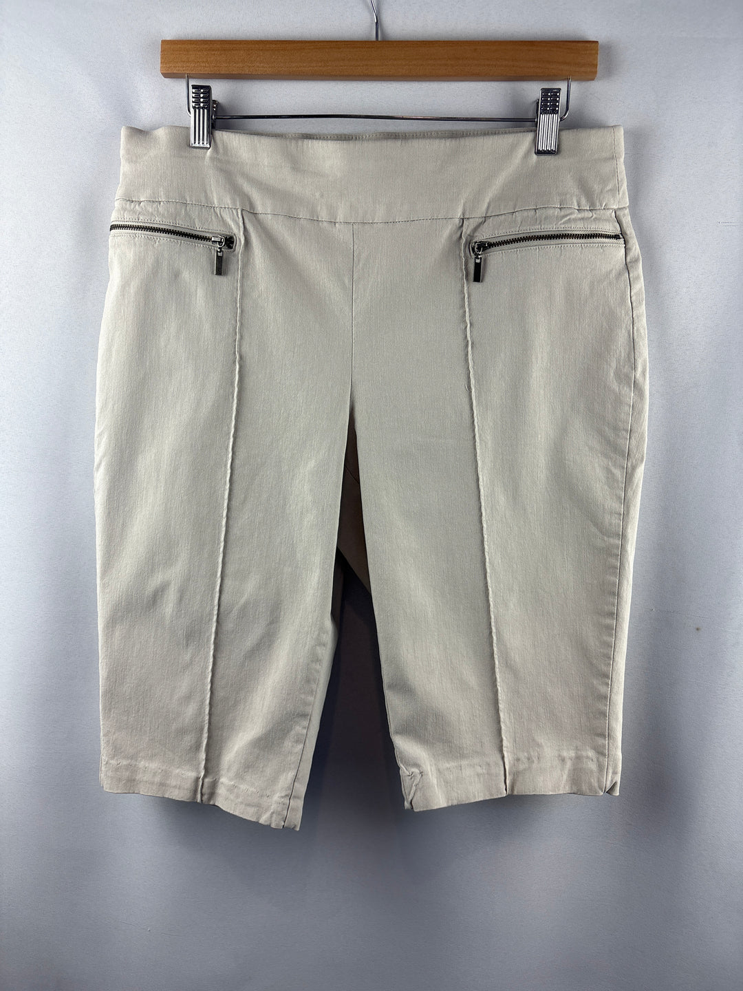 Women’s Style &amp; Co. PXL Khaki Capri Pants