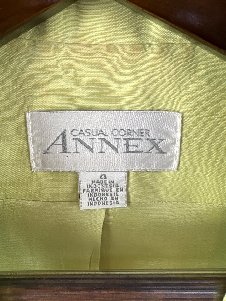 Women’s Casual Corner Annex Size 4 Pistachio Green Blazer