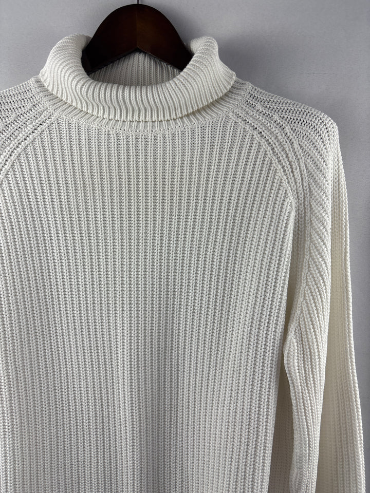 Women’s Zara Large White Knit Turtleneck Sweater