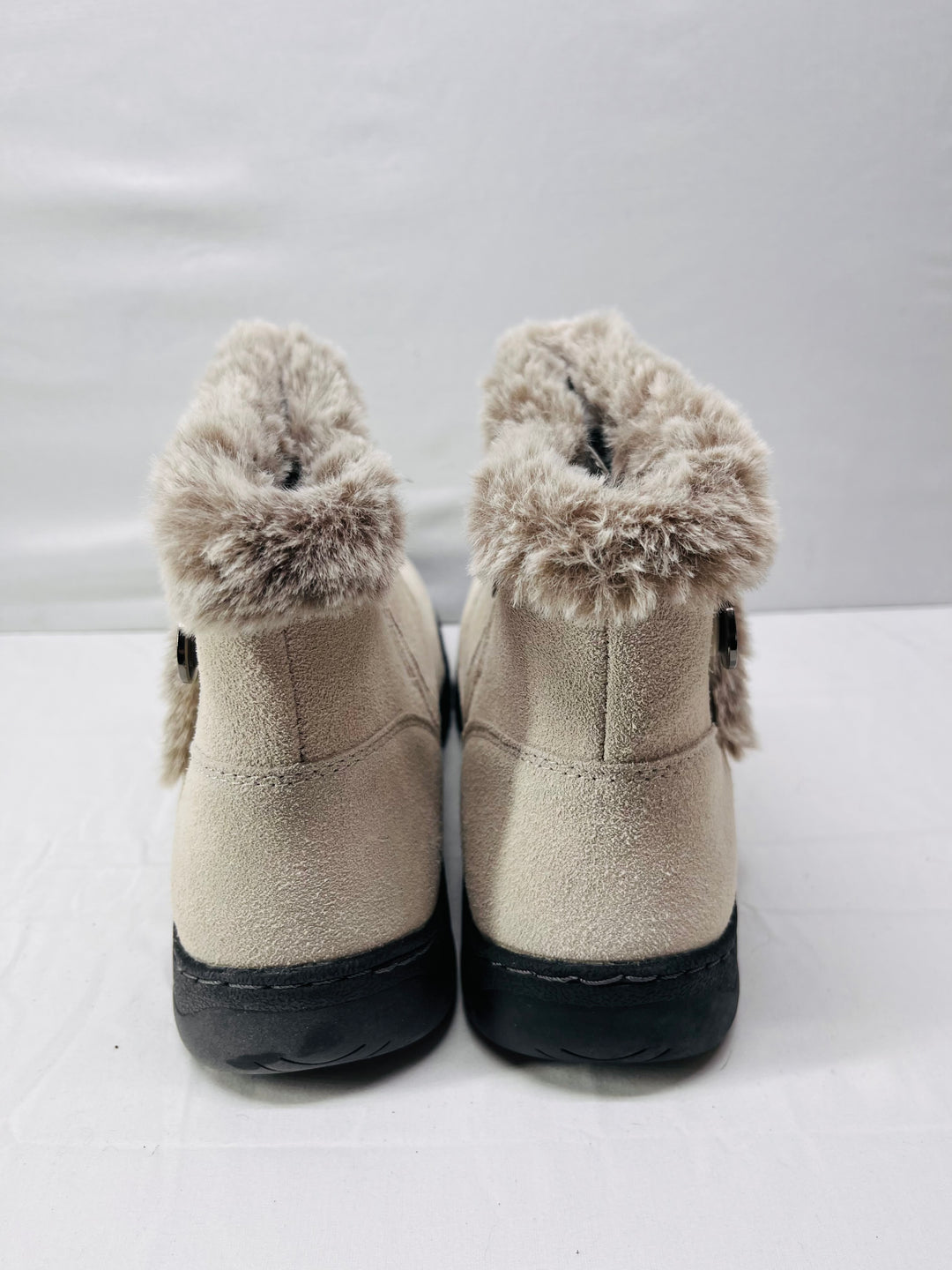Khombu Women's Fur Lined Winter Boots Waterproof Cold Weather Snow Boots Size 9