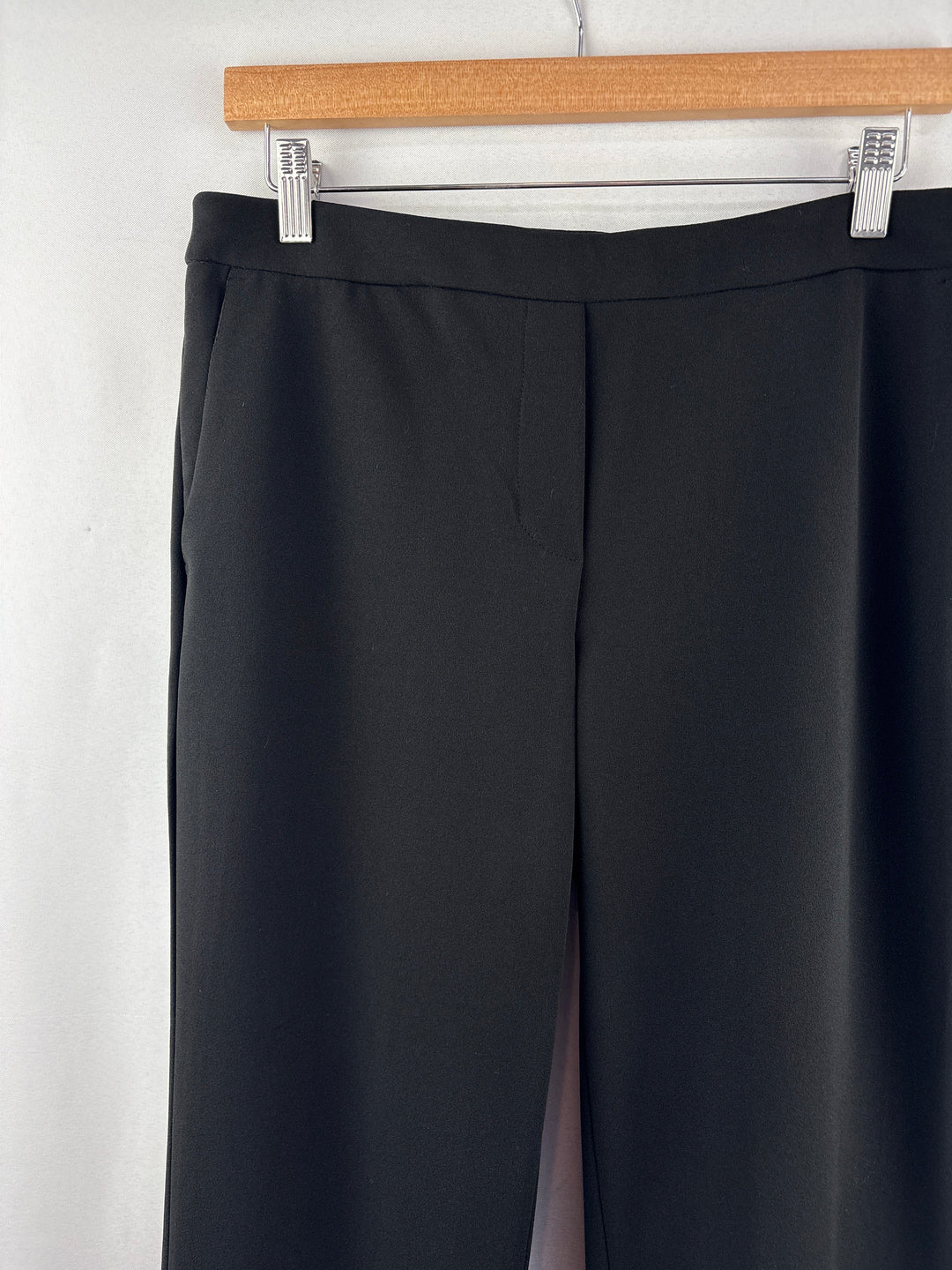 Women’s Josh &amp; Arielle Size 8 Black Capri Slacks w/ Fringe Detail