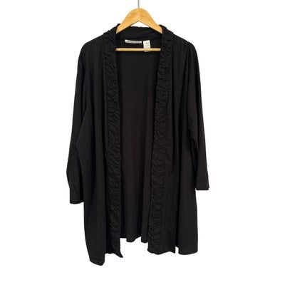 Women’s Roaman’s Size 2X Long Sleeve Black Sweater with Ruched Details.