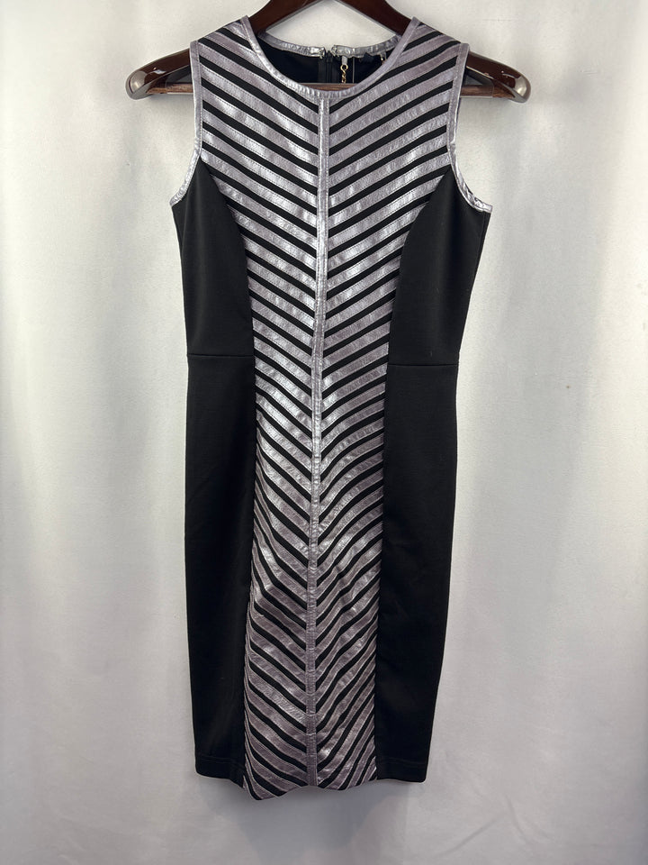Women’s IMAN Small Sleeveless Black &amp; Sliver Patterned Dress