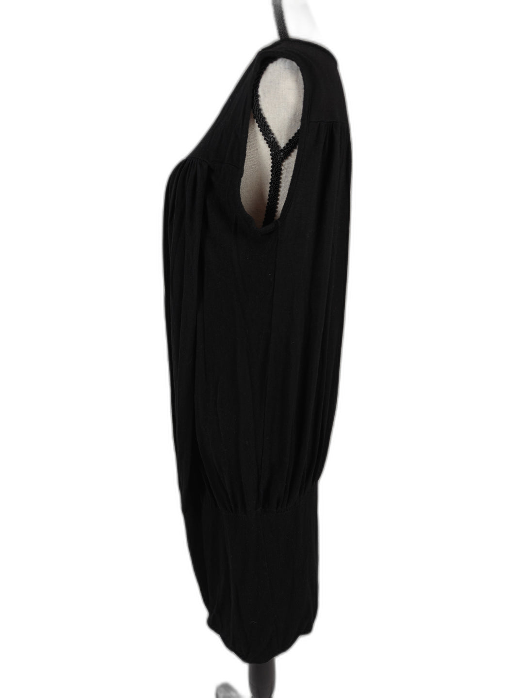 Women’s Savi Mom Sleeveless Black Knit Shift Dress Size Medium