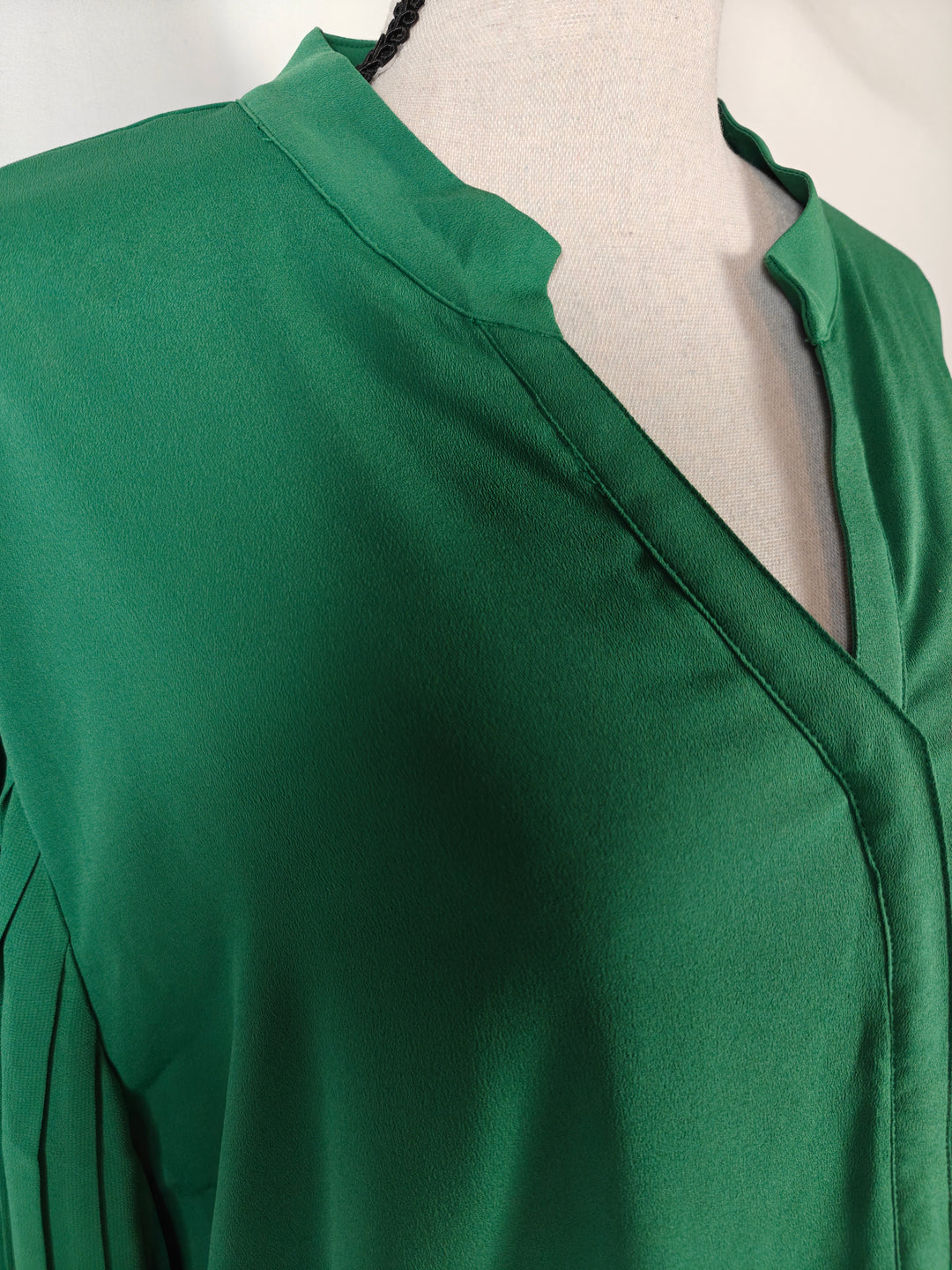 Womens Chicos Pleated Sleeve Blouse Emerald Green Size 4 NWT