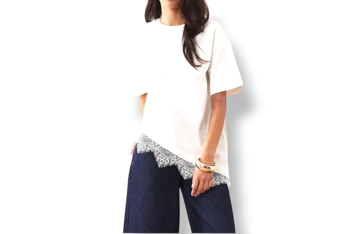 4th &amp; Reckless White Asymmetric Lace Hem Cotton T-Shirt Size M NWT Elevated