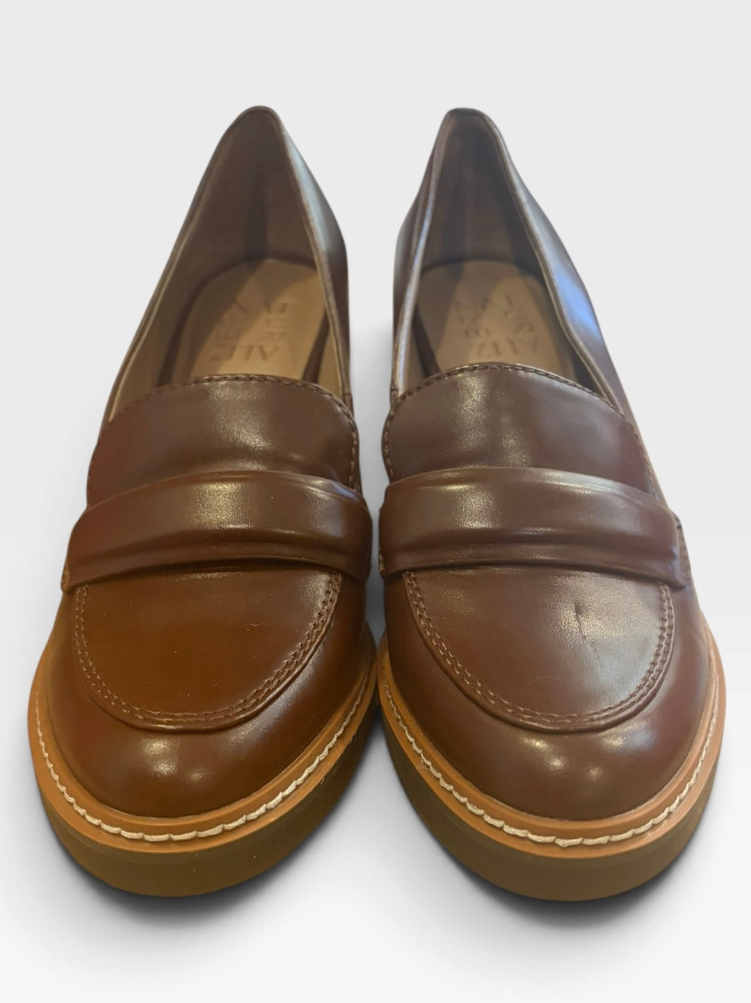 Naturalizer Womens Brown Platform Penny Loafers Chunky Heel Size 6M