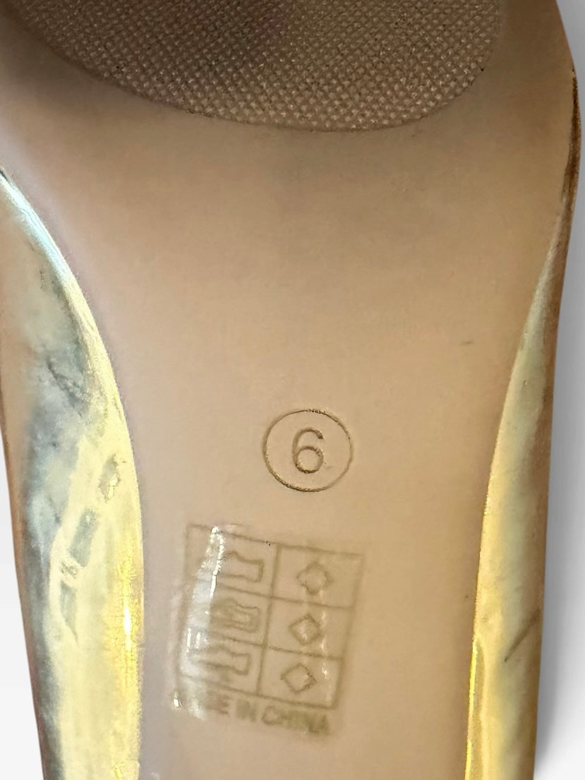 Elisabet Tang Gold Metallic Pointed Toe Stiletto Heels Size 6 Party Shoes