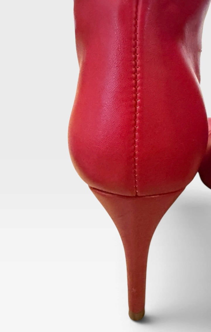 Vivian V Red Slouchy Pointed Toe Stiletto Boots Size 6 Y2K Retro