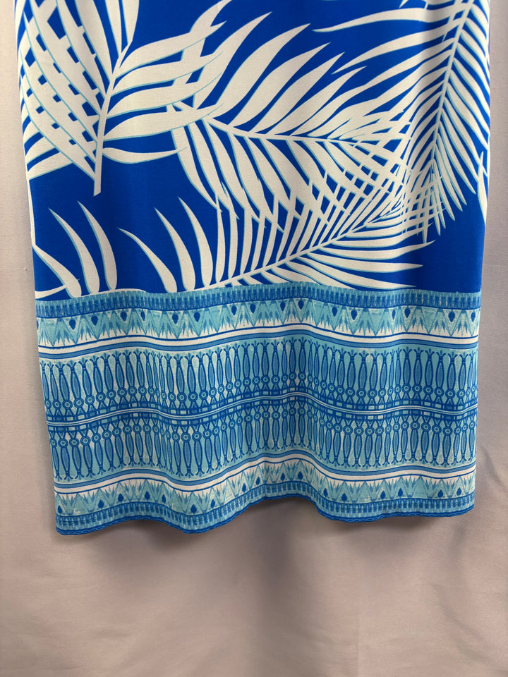Women’s Studio One Small Blue & White Island Pattern Midid Dress